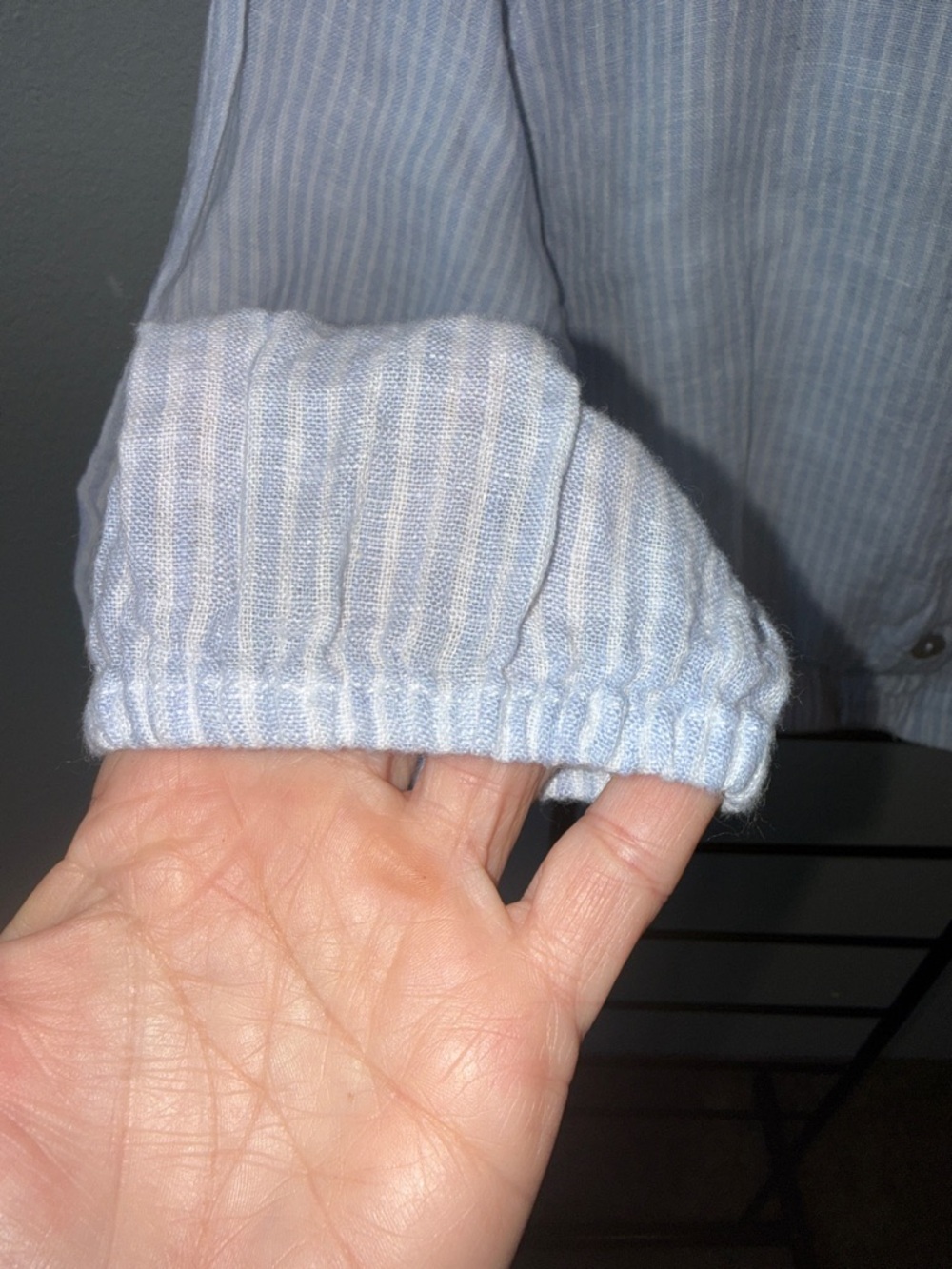 Rachel Zoe Pale Blue & White Striped Cropped Button Front Shirt - Picture 3 of 6